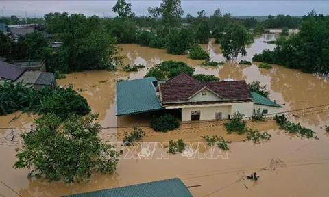 Quảng Trị: Quyết tâm không để người dân bị đói, rét do mưa lũ